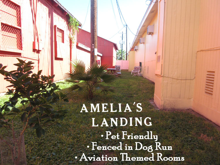 Amelia's Landing Hotel - Vacation Rentals in Port Aransas, Texas.